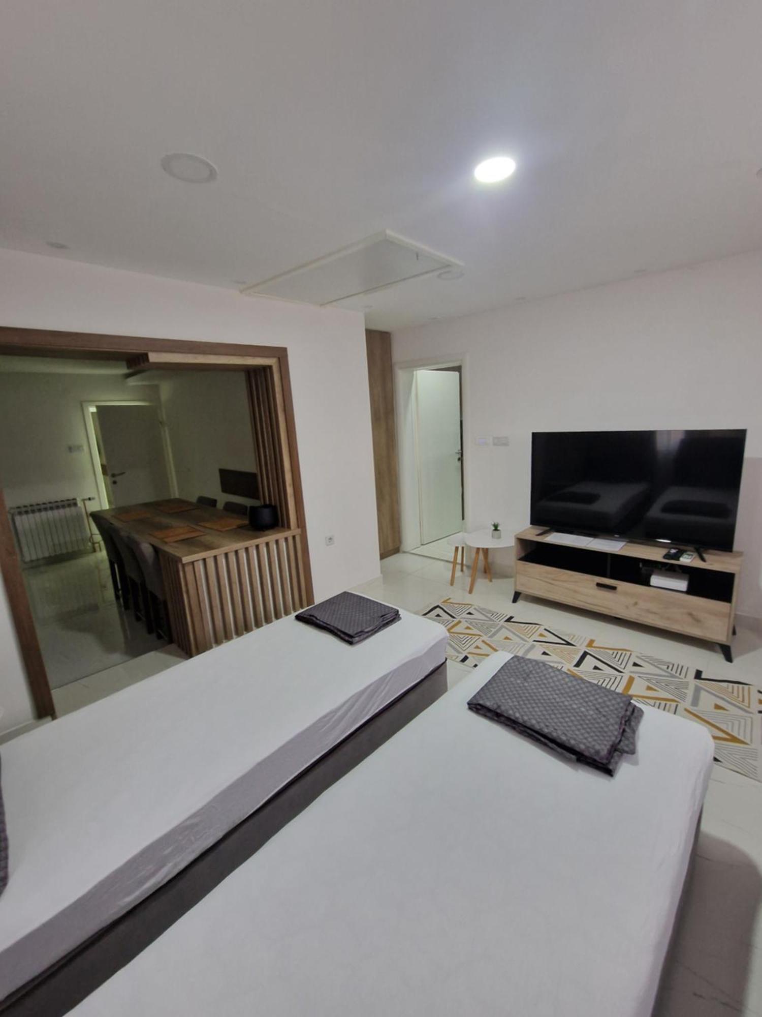 Apartments Natural And Bungalows SJJ Esterno foto